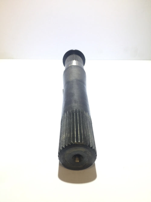 Output Shaft Rs404/40  Rear . = 127646