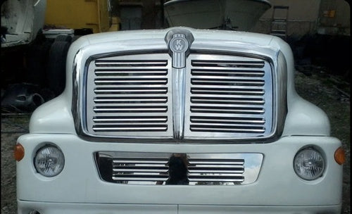 Grille fits Kenworth T2000 Louvered 3 Pieces 2004 Older S.Stee
