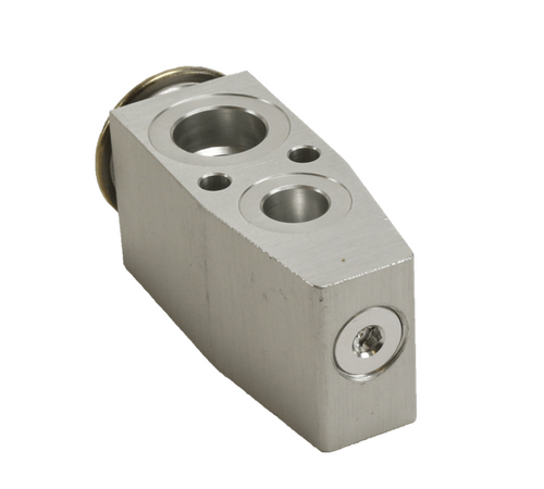Expansion valve fits Freightliner Cascadia (2008-2015)