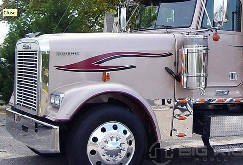 Hood 132” 1988 to early 2004 fits Freightliner Classic XL